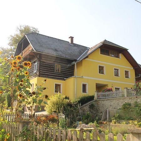 Апартаменты Urlaub Am Zechnerhof Штрасбург-ин-Кернтен Экстерьер фото